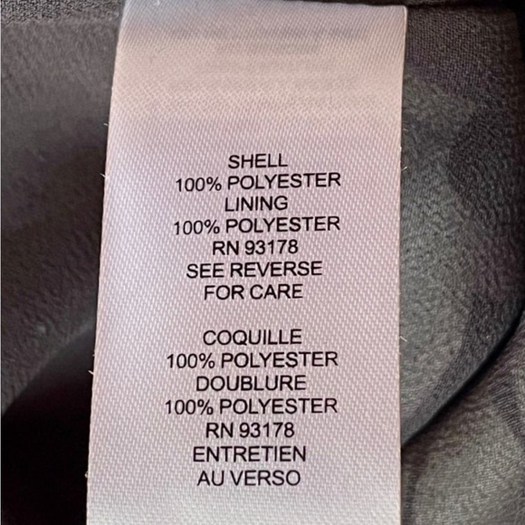 T Tahari black white floral sleeveless pullover blouse flowy relaxed fit XS - Picture 7 of 8